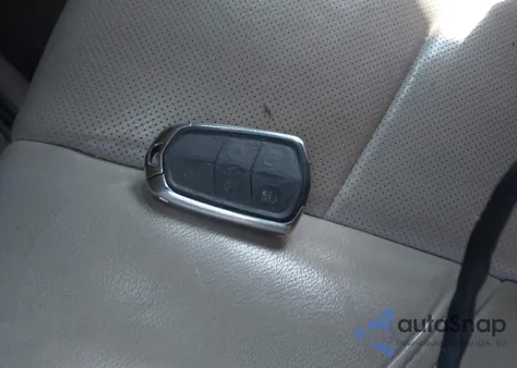 2017 Cadillac Escalade Esv Luxury z USA, uszkodzony, nr VIN 1GYS4HKJ5HR369259